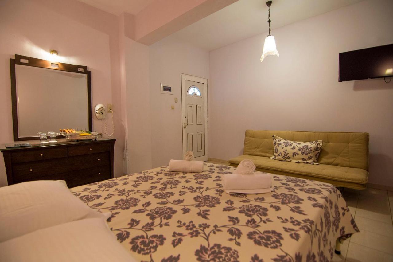 Rihios Hotel สตาวรอส ภายนอก รูปภาพ