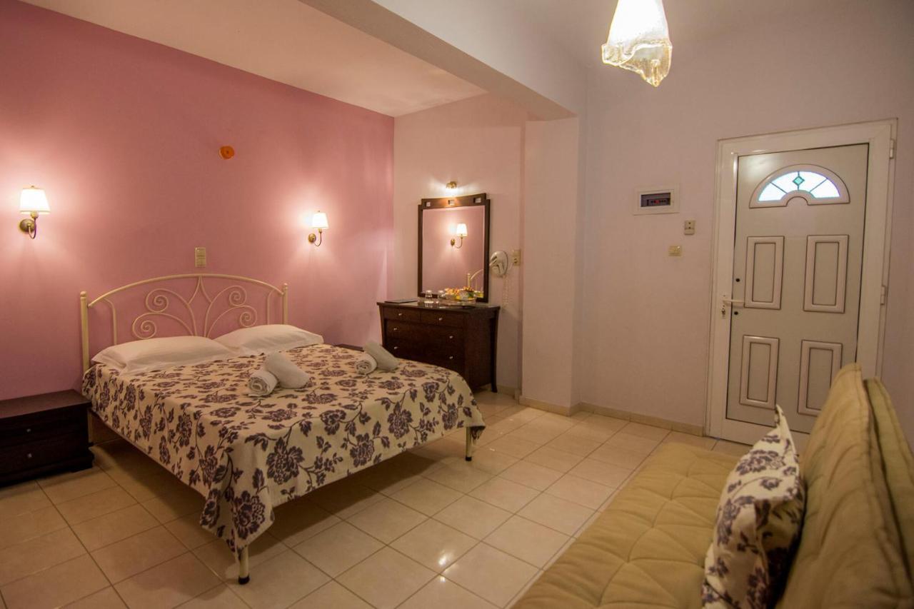 Rihios Hotel สตาวรอส ภายนอก รูปภาพ