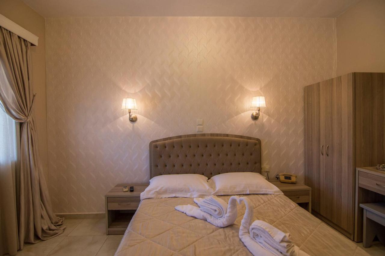 Rihios Hotel สตาวรอส ภายนอก รูปภาพ