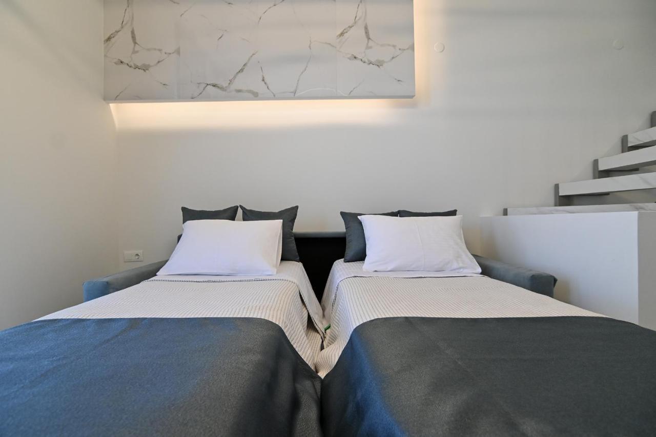 Rihios Hotel สตาวรอส ภายนอก รูปภาพ