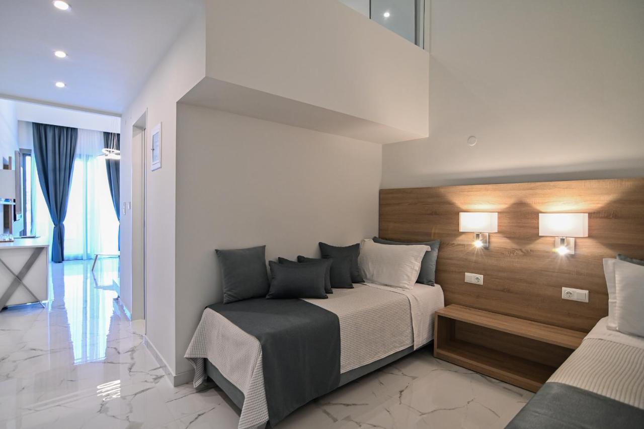 Rihios Hotel สตาวรอส ภายนอก รูปภาพ