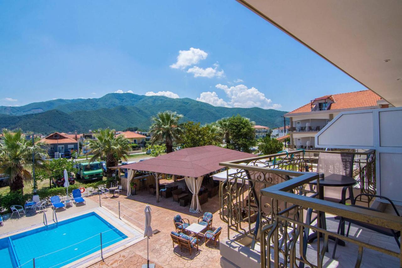 Rihios Hotel สตาวรอส ภายนอก รูปภาพ