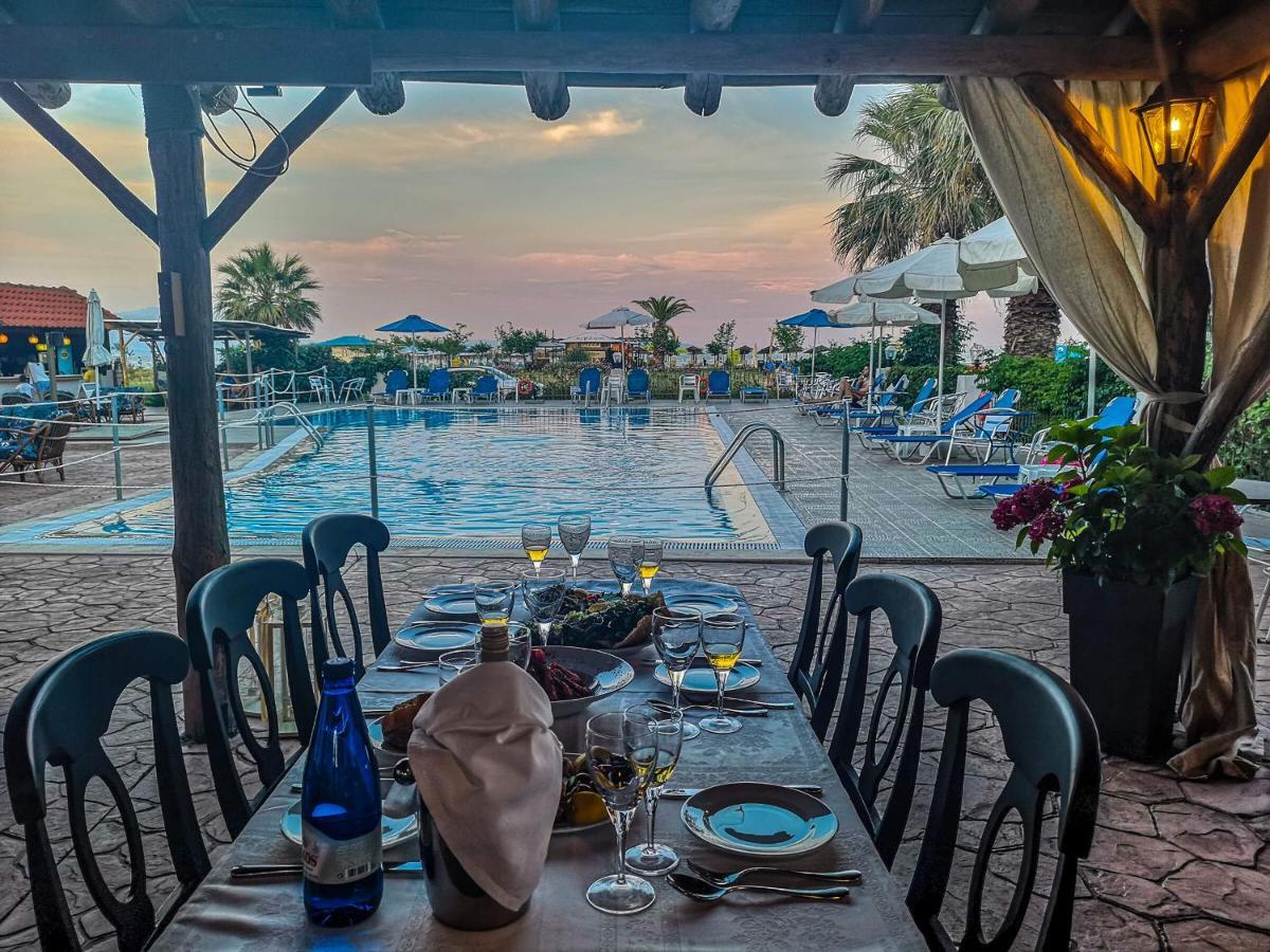 Rihios Hotel สตาวรอส ภายนอก รูปภาพ