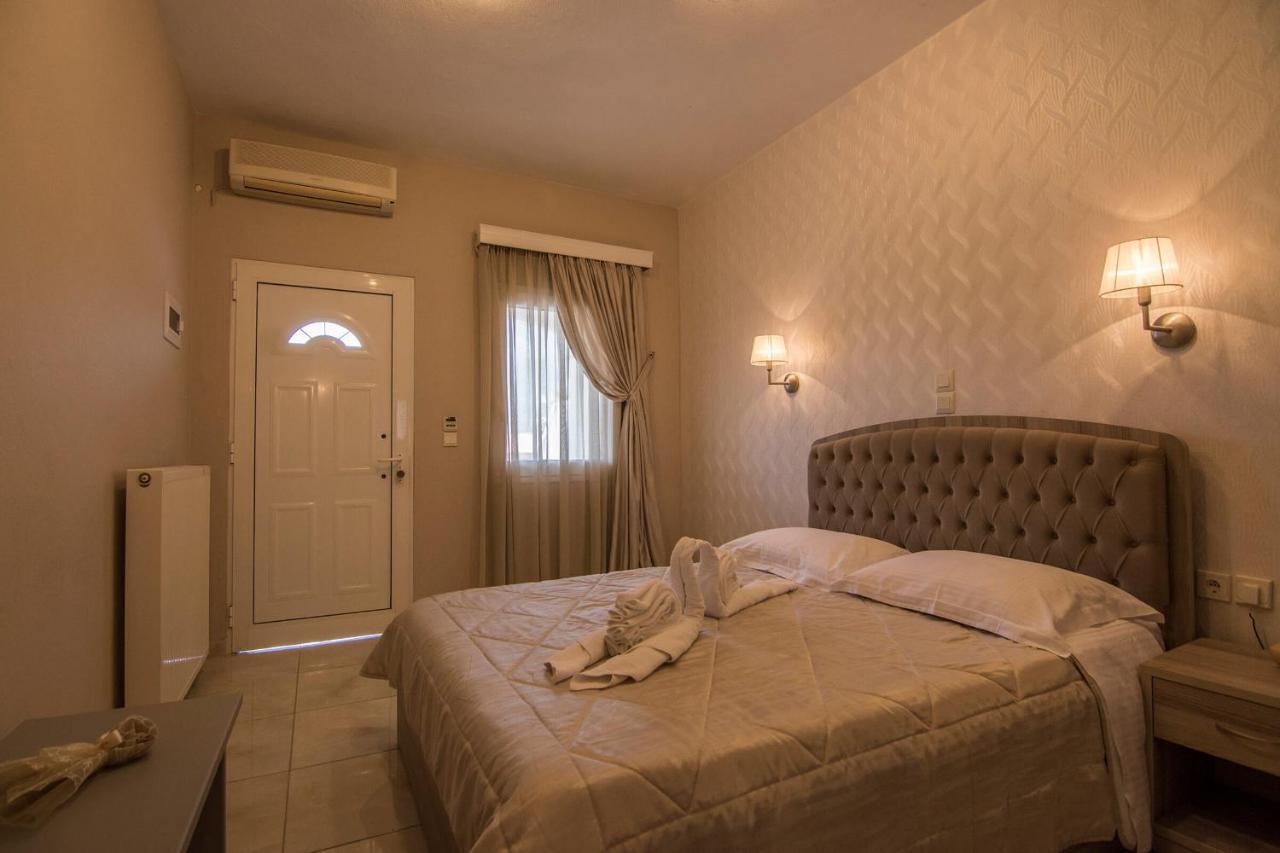 Rihios Hotel สตาวรอส ภายนอก รูปภาพ
